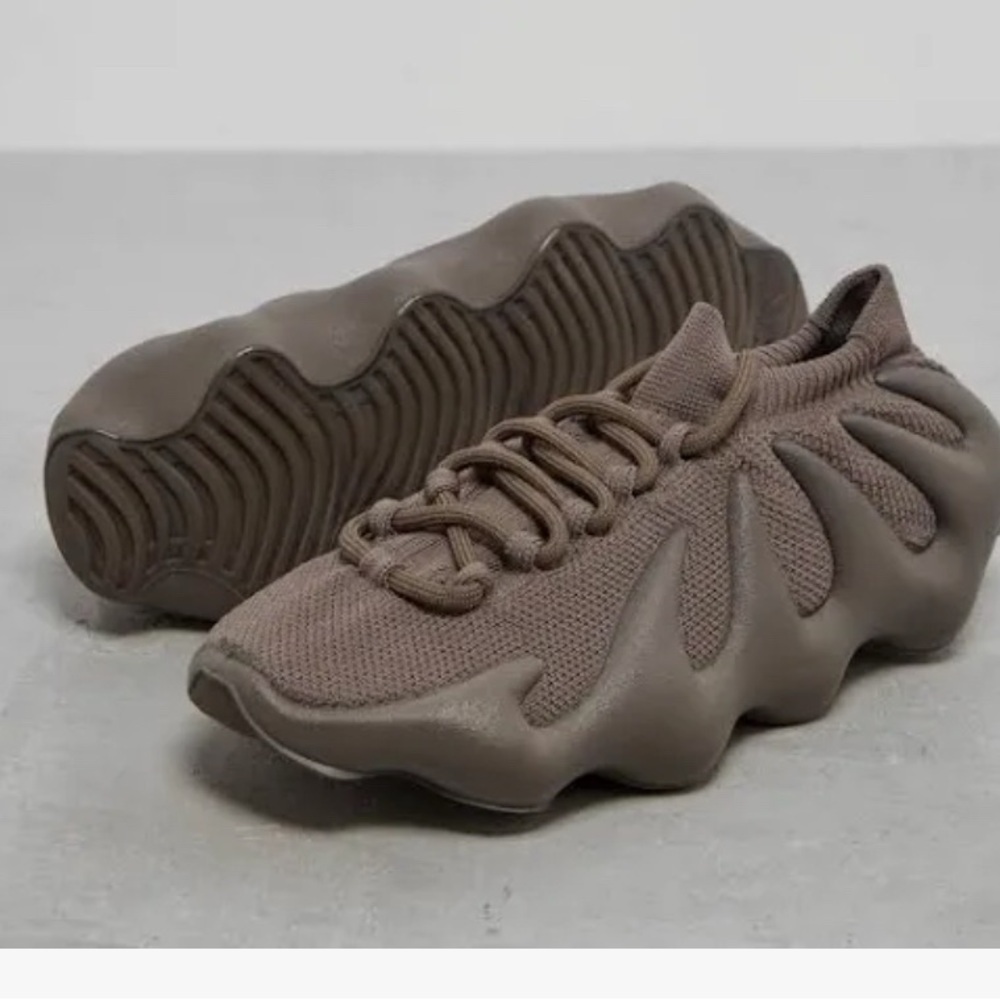 Yeezy 450 Cinder LIKE NEW